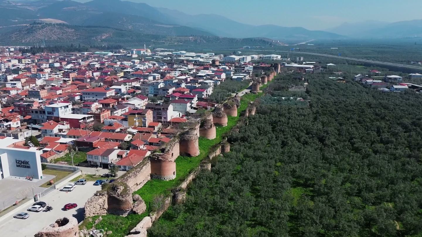 Aerial of the Iznik city walls running beside the town